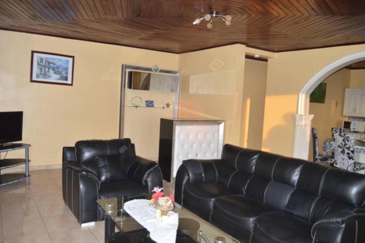 Residence Hoteliere Borel Denver Douala Exterior foto